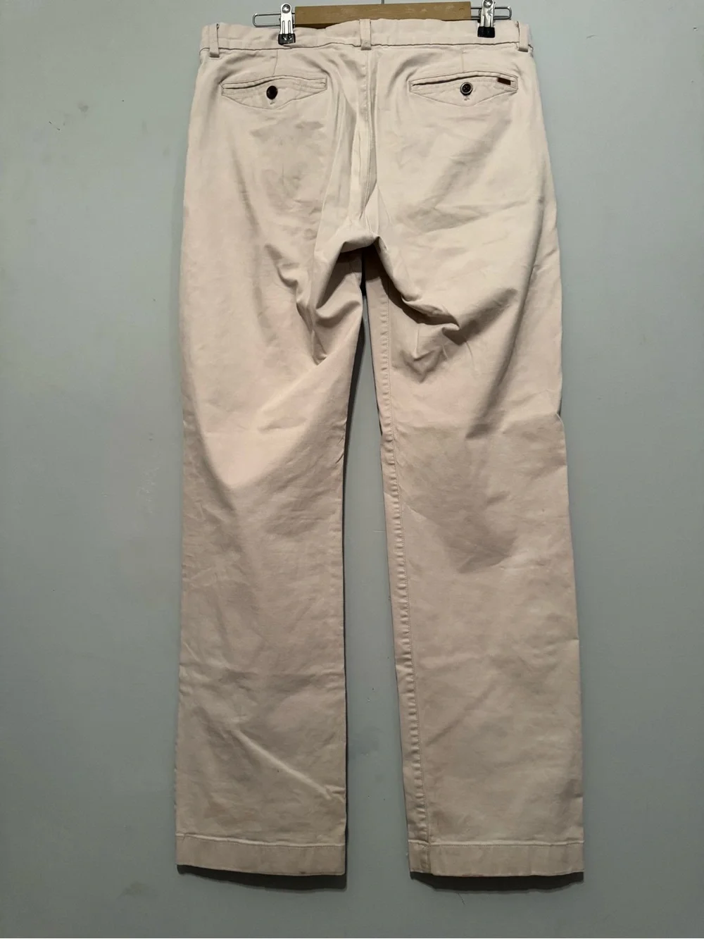 Chaps Men's Light Cream Chinos